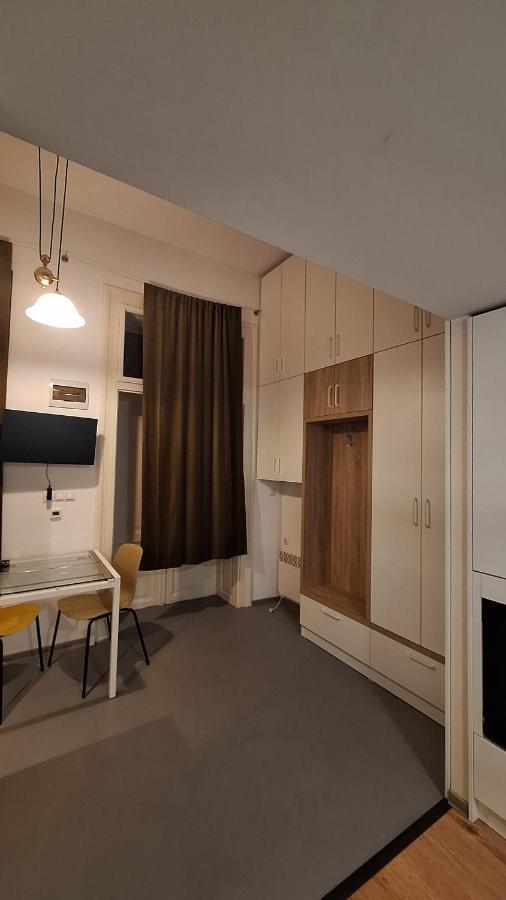 Swanhome - Central Apartment Клуж-Напока Екстериор снимка